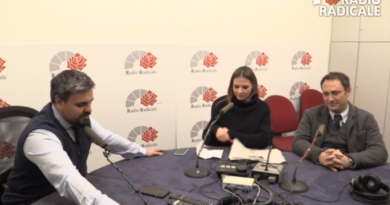 Appuntamento per La nuda verità condotto da Maria Antonietta Farina Coscioni, il direttore di Radio Radicale Alessio Falconio e Massimiliano Coccia. Puntata sulla recente scomparsa di Marina Ripa Di Meana.