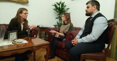 Puntata di "La nuda verità - Conversazione con Laura Bottici" di domenica 24 dicembre 2017 condotta da Maria Antonietta Farina Coscioni e Massimiliano Coccia.